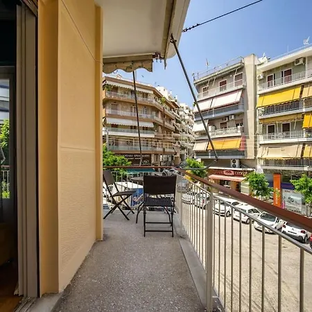 Apartment Sunny 2 Bedroom Cozy Apartment, View Of Parthenon Athens